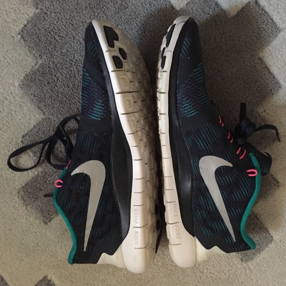 RARE Nike Free 5.0 real pink size 8.5 - Picture 2 of 4